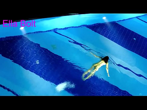 ❤️ म हेर्न रोक्न सक्दिन, जवान गोरा ELLA BOLT रिसोर्ट पूलमा नग्न पौडी खेल्दै समातियो ❌  अश्लील ne.f150pulse.top मा