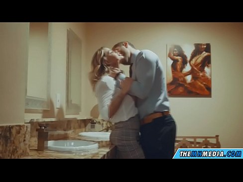 ❤️ जब एउटा बस्टी गोरोले तपाईंलाई सार्वजनिक शौचालयमा बहकाउँछ ❌  अश्लील ne.f150pulse.top मा